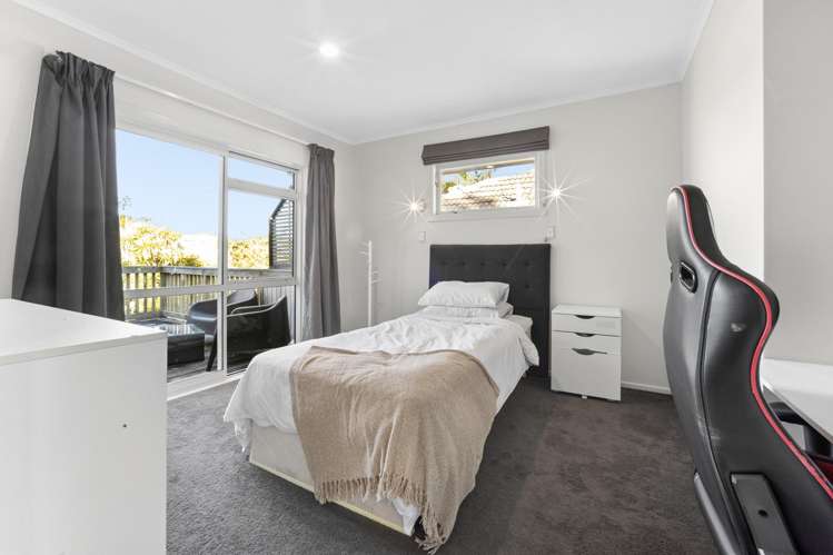 4 Covic Avenue Blockhouse Bay_13