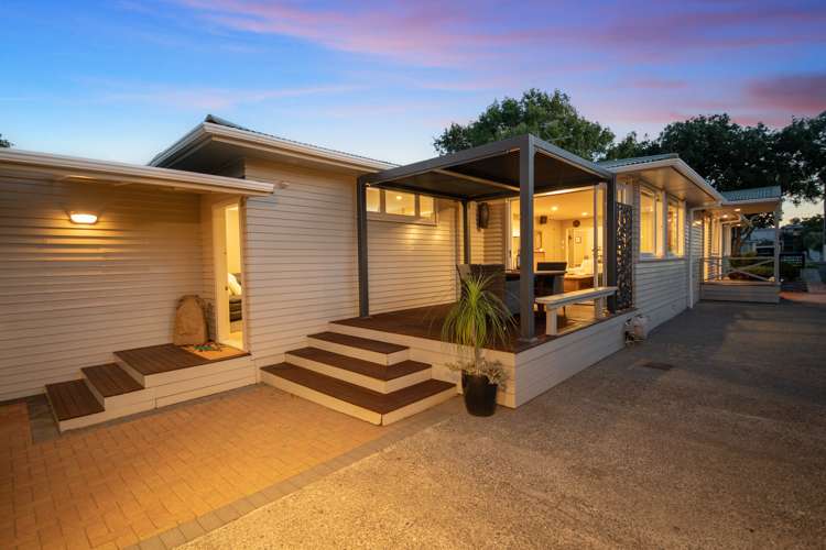 35 Muir Avenue Mangere Bridge_13