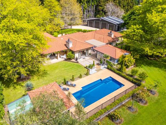 Lifestyle property which featured in TV murder series and top magazine for sale