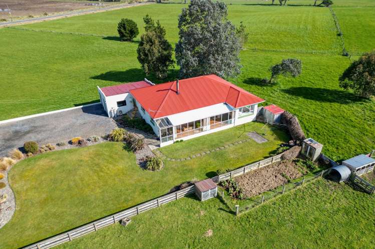 299 Oteramika Road Seaward Bush_1