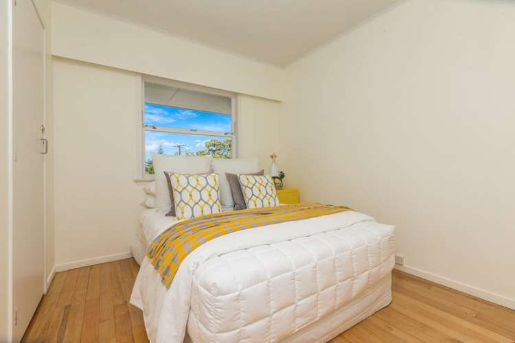 6 Kennedy Avenue Forrest Hill_14