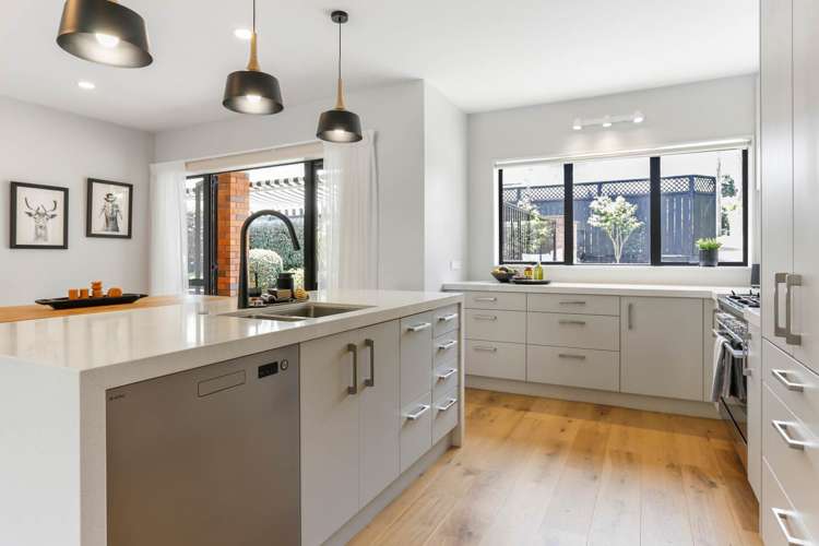 22a Fairholme Avenue Epsom_9