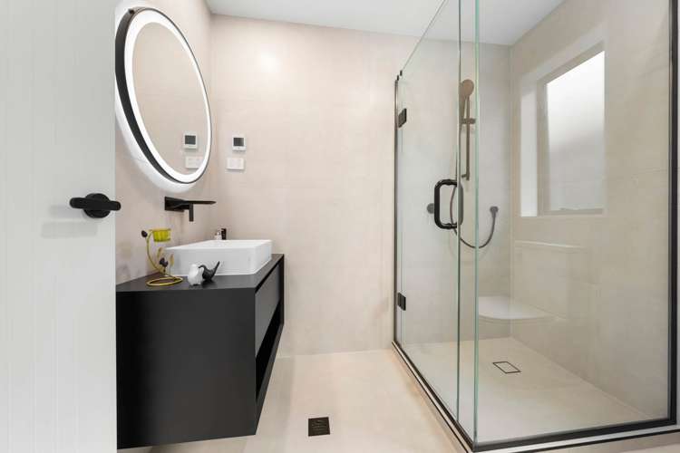 9c Marendellas Drive Bucklands Beach_16