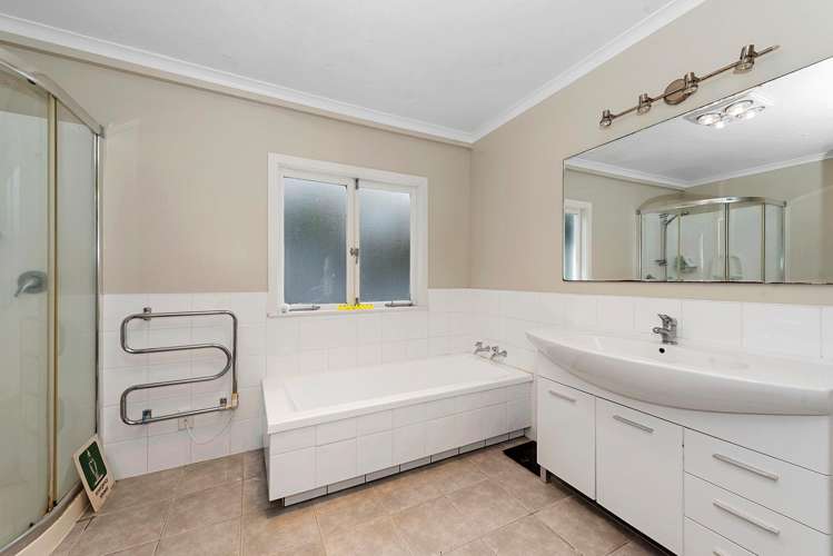 124a Masters Avenue Silverdale_10