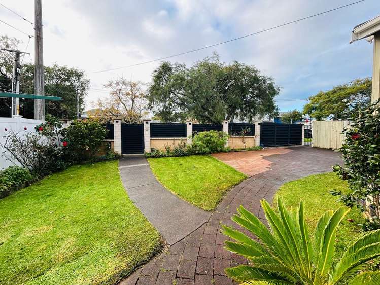 2B Peary Road Mount Eden_10