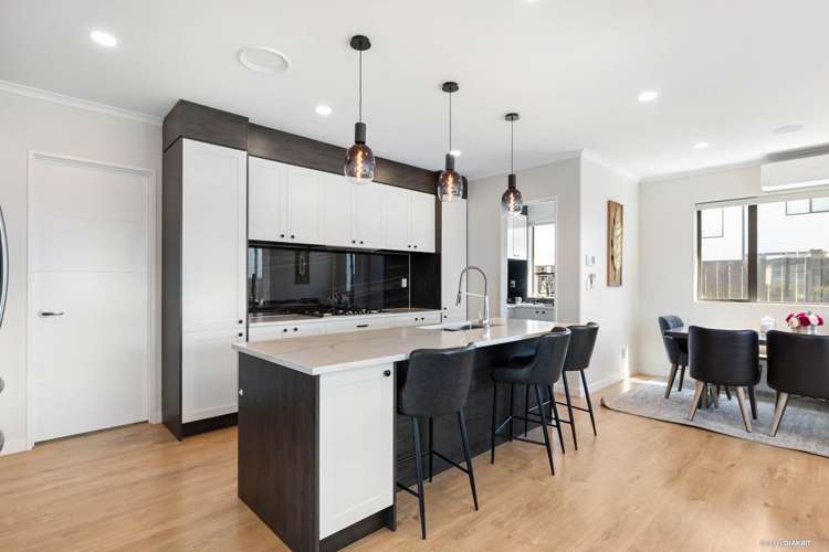 13 Treloar Crescent Hobsonville_8