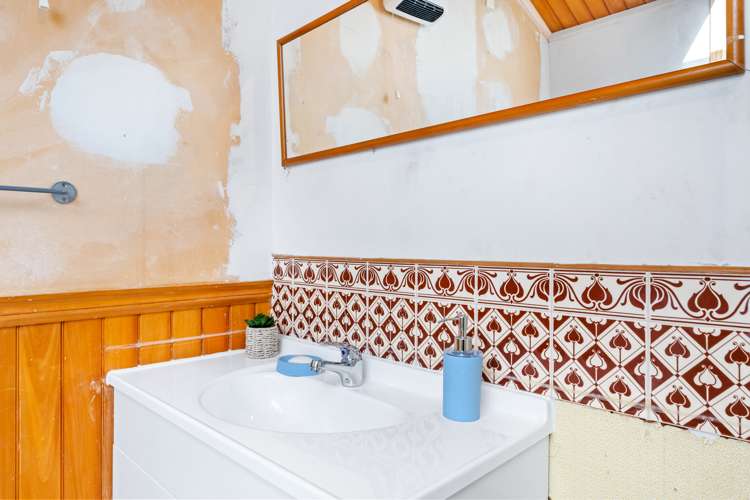 59 Northboro Road Belmont_15