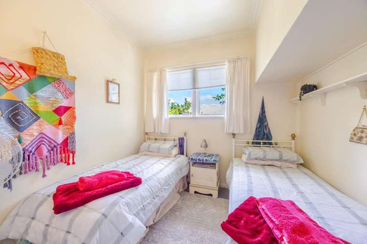 603 Queen Street East Parkvale_11