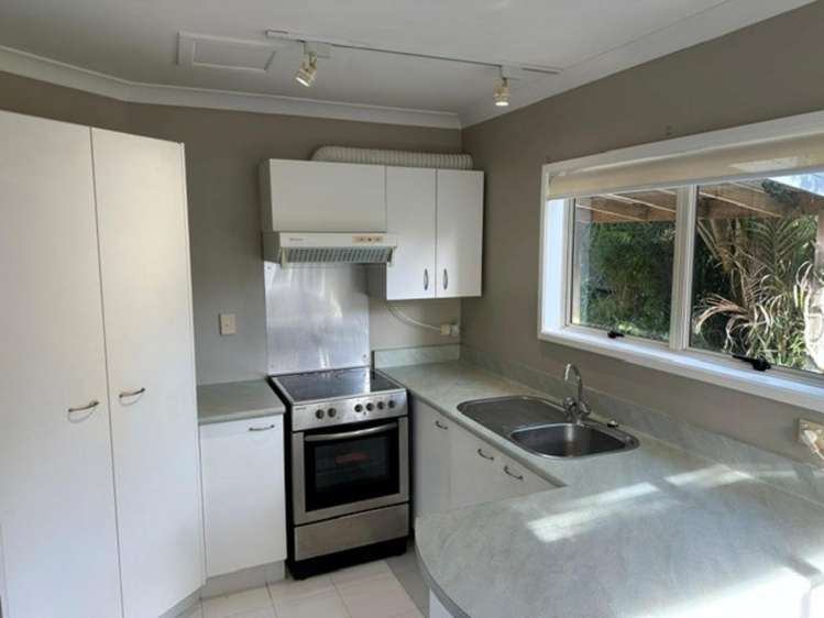 A/49 Aeroview Drive Beach Haven_1
