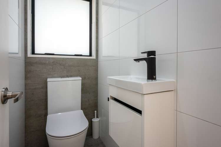 11 Lannan Road Surfdale_27