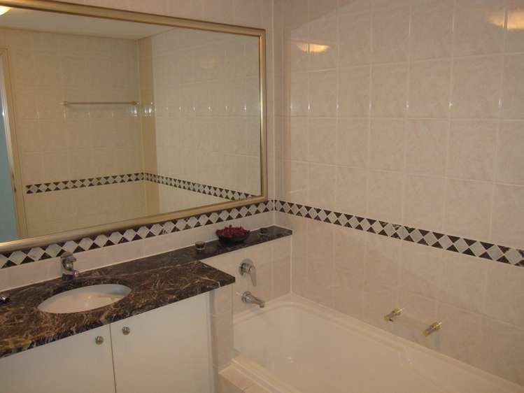 2904/8 Albert Street Auckland Central_9