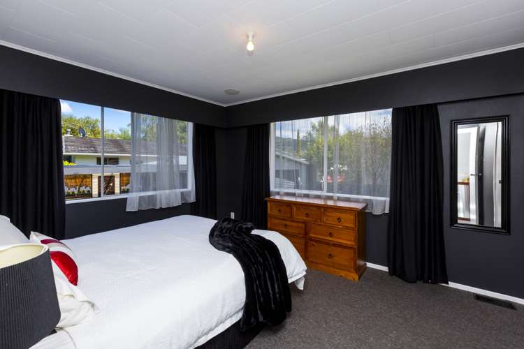 20 Blue Mountains Road Silverstream_13