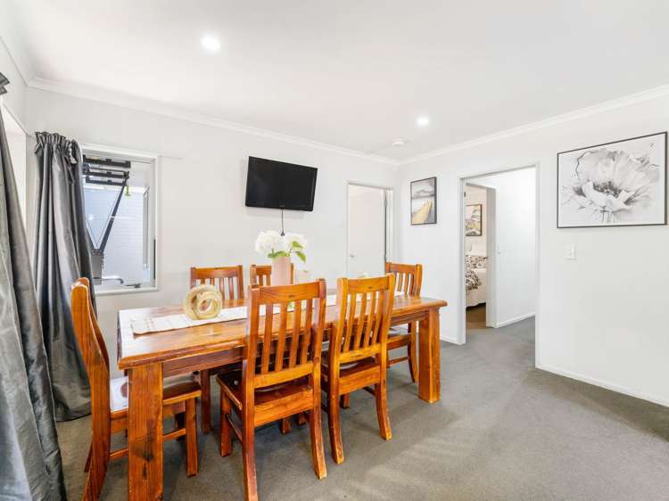 12 Poaka Avenue Takanini_6