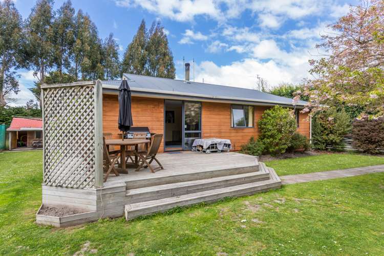 21 Guys Road Yaldhurst_16