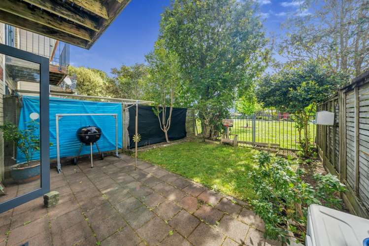 20/3 Ambrico Place New Lynn_19