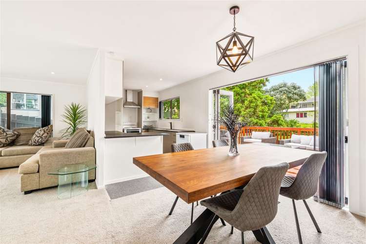 2/14 Matama Road Glen Eden_2