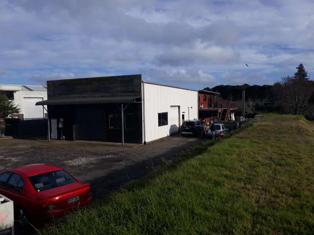 21 Constance Street Waiwhakaiho_1