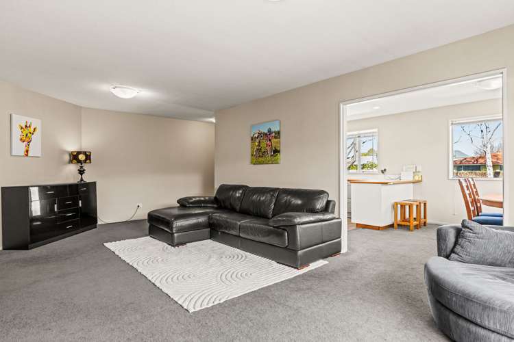 2/18 Barnes Road Redwood_6