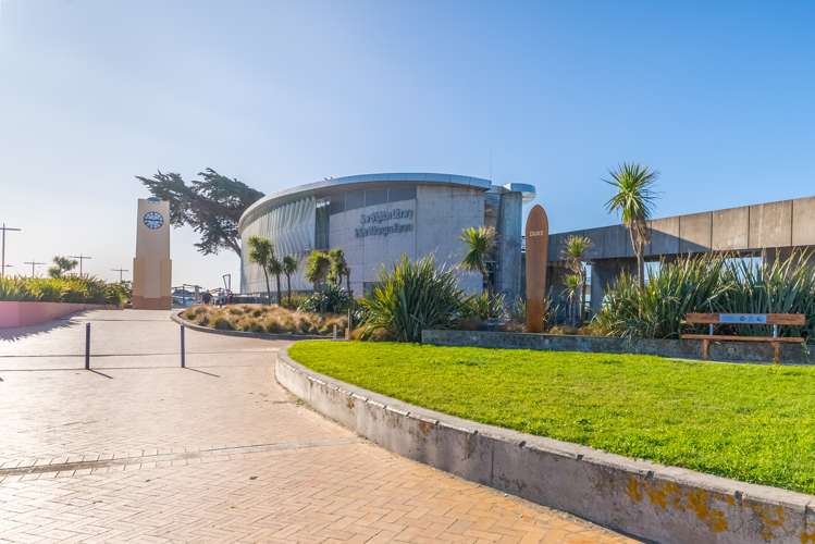 7 Sturdee Street South New Brighton_28