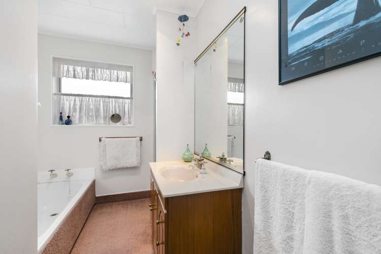 15 Wimbledon Grove Wainuiomata_15