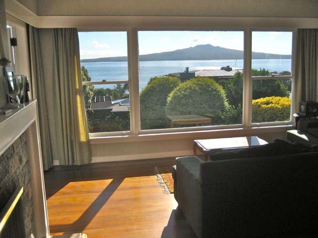 26 Seacliffe Avenue Belmont_3