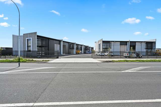 1/4 Brent Greig Lane Burbush_2