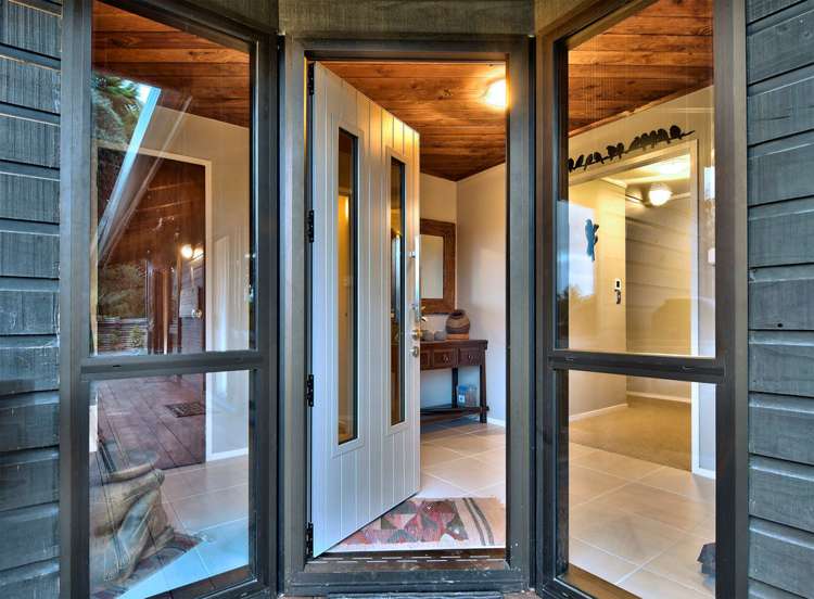 1 South Lynn Road Titirangi_11