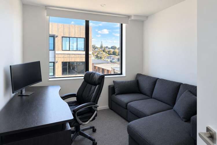 407/7 Rauemi Way 1802_3