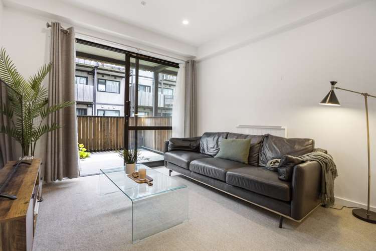 206/30 Enfield Street Mount Eden_4