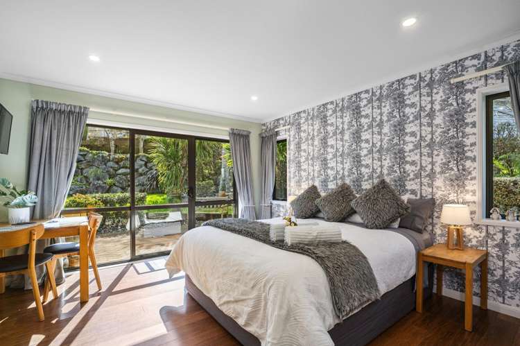 61 Contour Avenue Pyes Pa_8