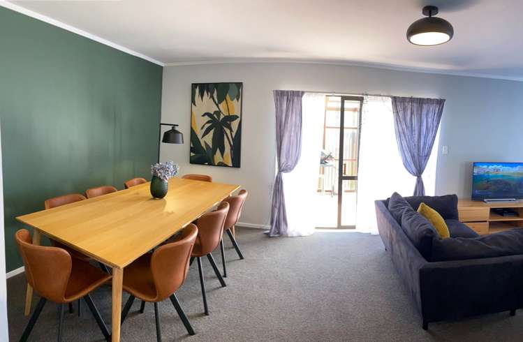 31A Chorley Avenue Massey_9