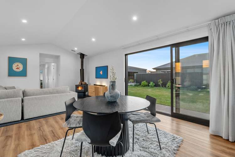 101 Burdon Loop Lake Hawea_8
