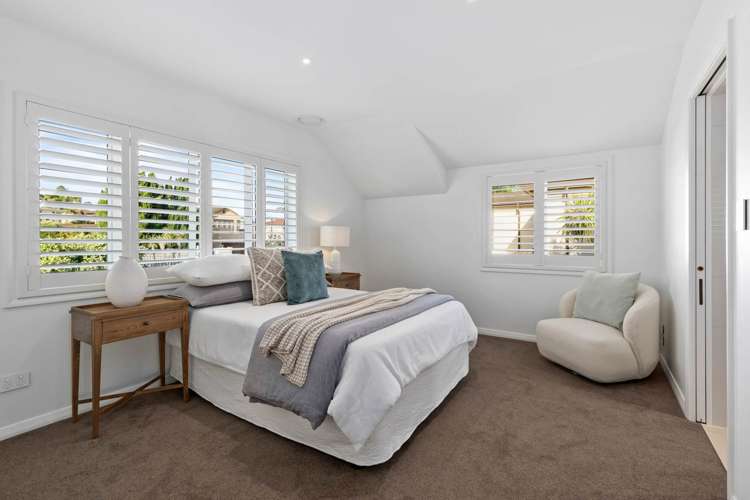 1 Courtneys West Harbour_17