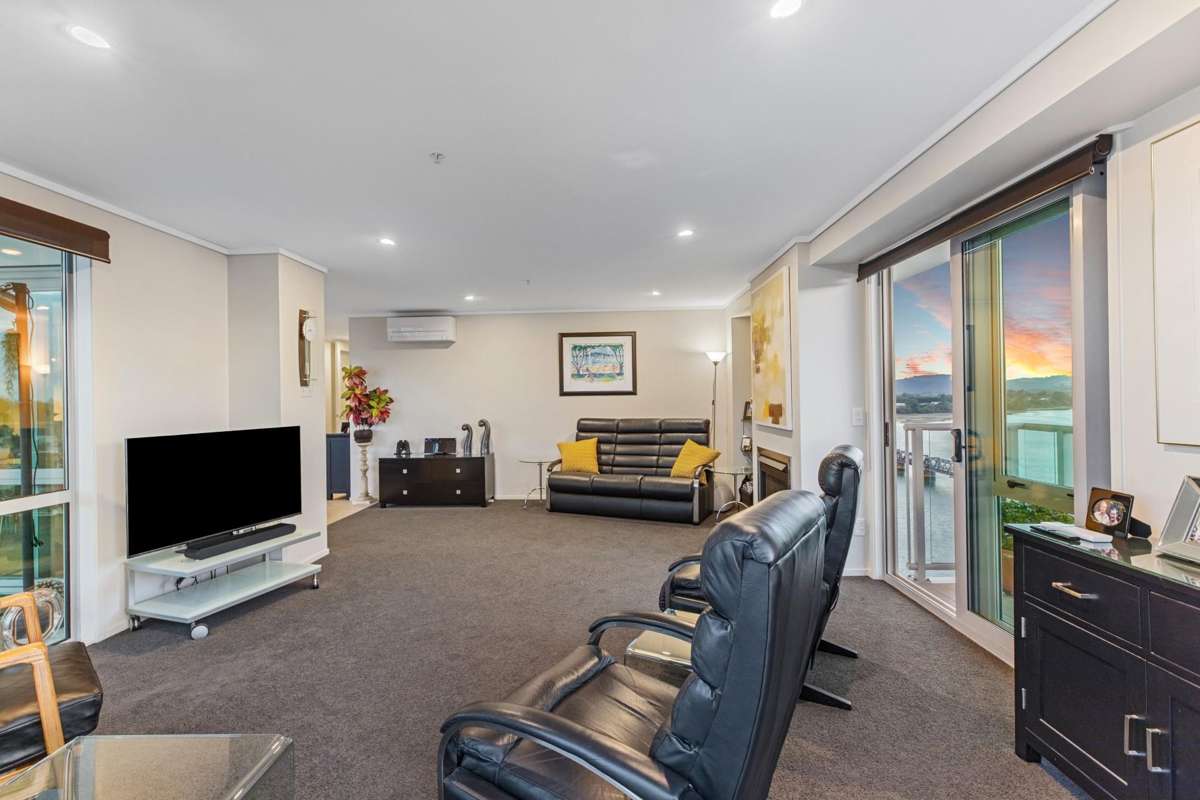 1501/72 Devonport Road_4