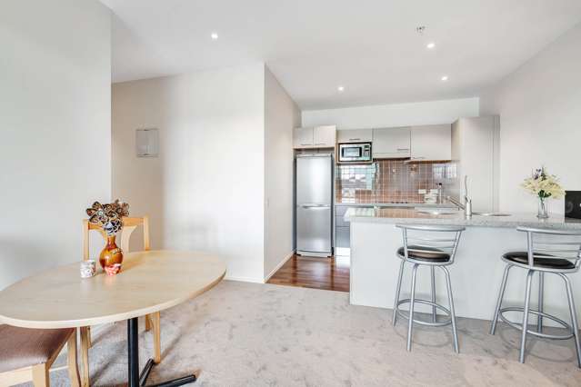 507/11 Tamariki Avenue Orewa_1