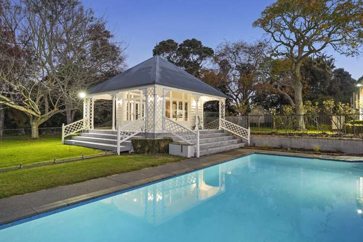 291 North Road Clevedon_19