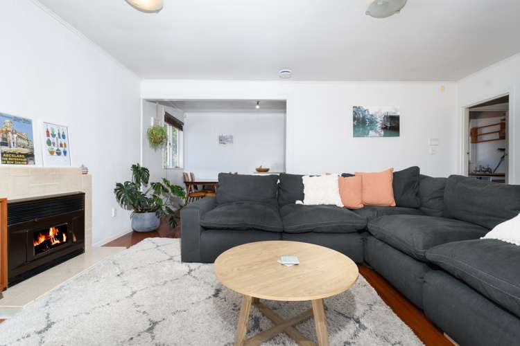 17 Chorley Avenue Massey_9