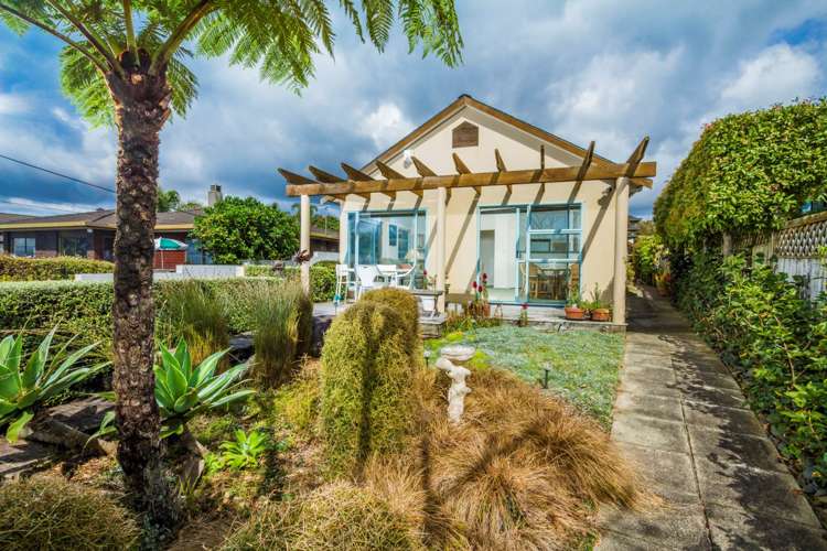 1/44 Seaview Road Castor Bay_39