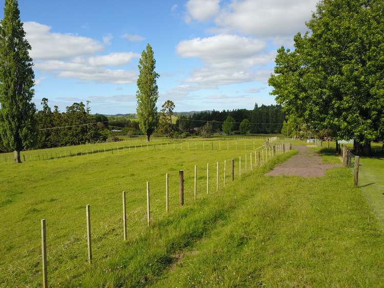 7045 State Highway 1 Pakaraka_27