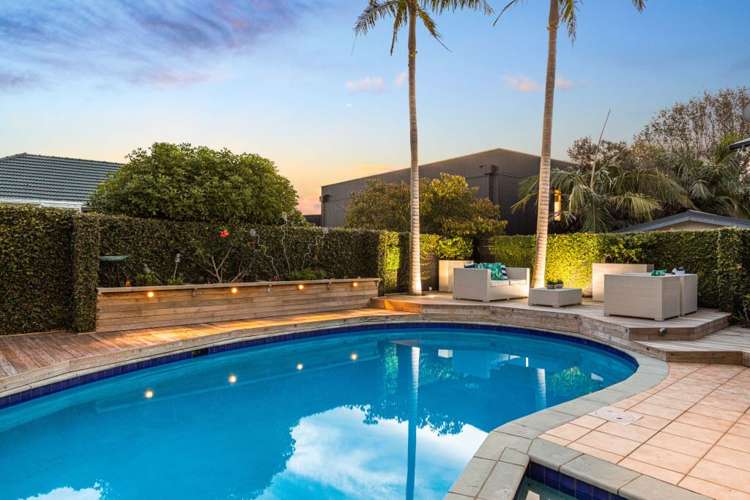 27 Hemi Street Narrow Neck_15