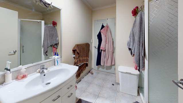 26/1232 Howard Street Parkvale_4