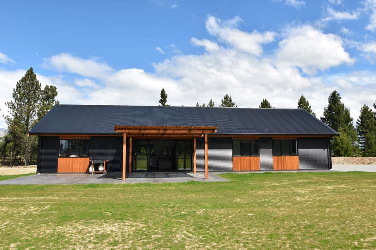 50 North West Arch Twizel_11