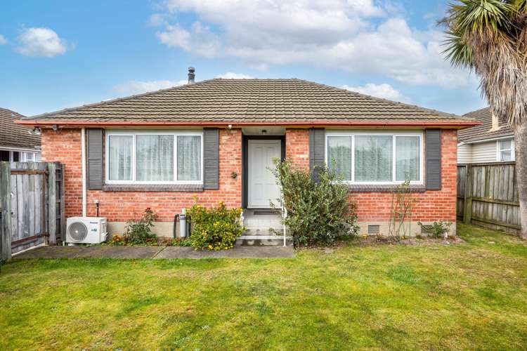 25 Avro Crescent Hornby_0