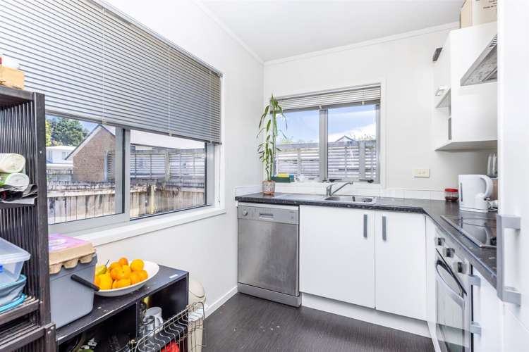 14 Charlemont Street Whitiora_21