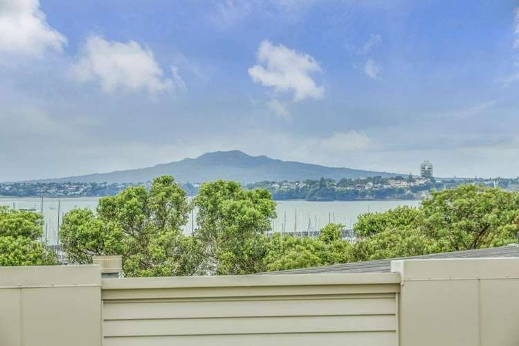 2/117 Shelly Beach Rd 1789_18