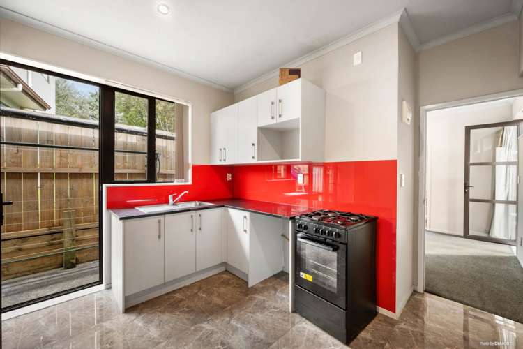 5 Craigavon Drive East Tamaki_24