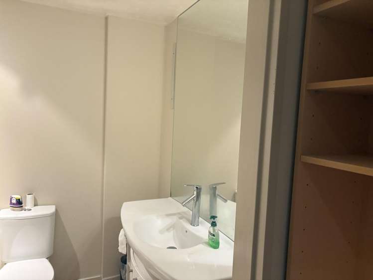 6 Durham Street Kingsview Apartments 11234_7