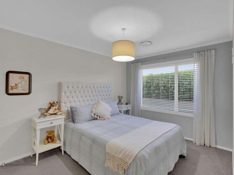 1 Featherstone Drive Flagstaff_10