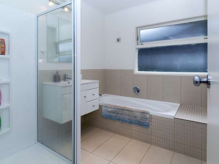 98 Angelo Avenue Howick_8