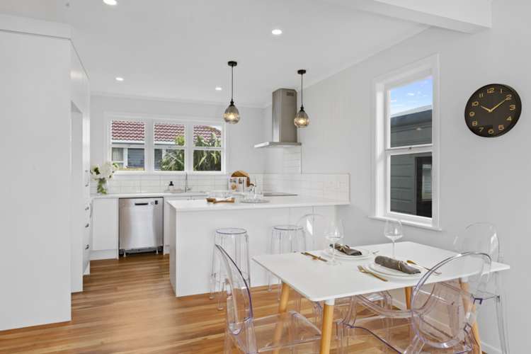 3 Daphne Street Kelston_4